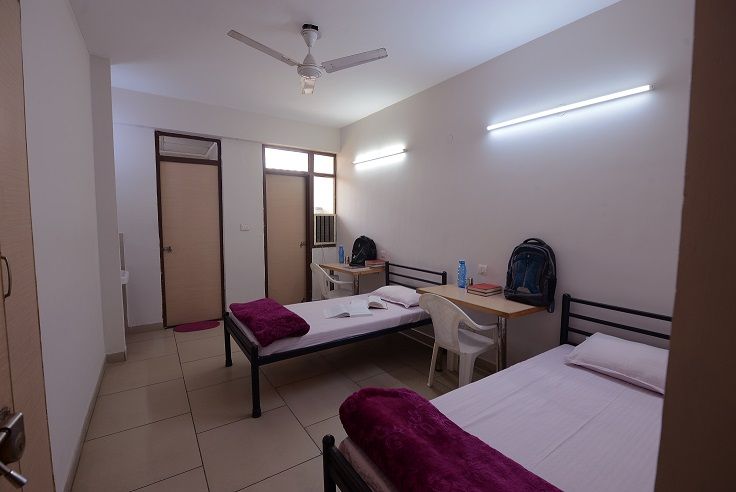 Rooms Near Pavan Valmiki Chowk