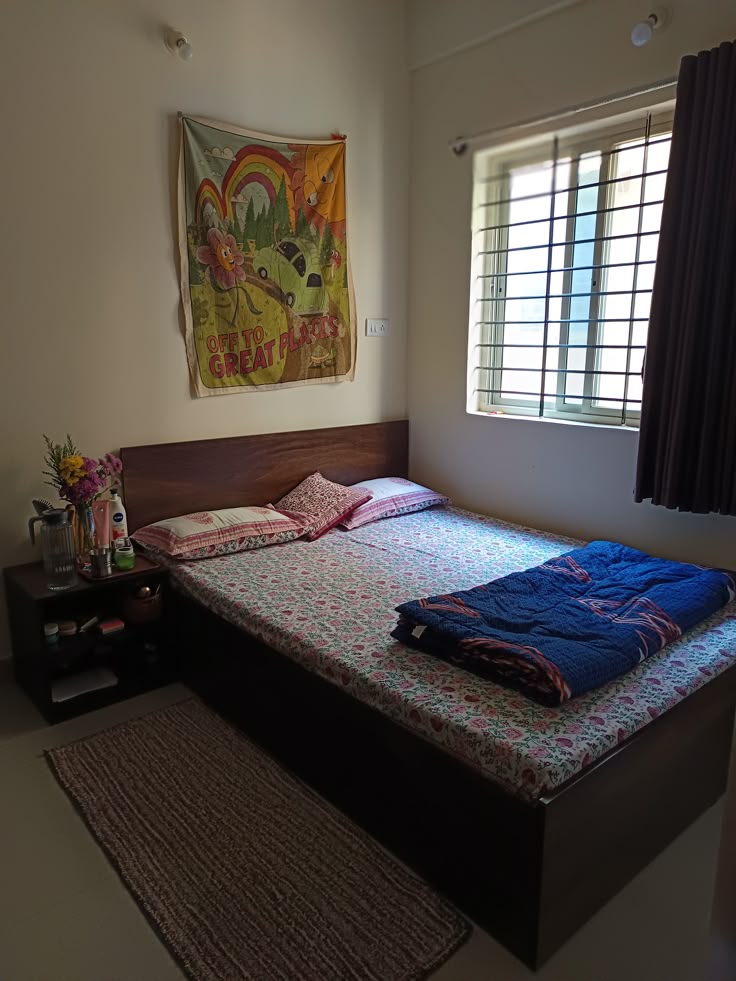 Girls PG vs girls hostel in Karnal for students