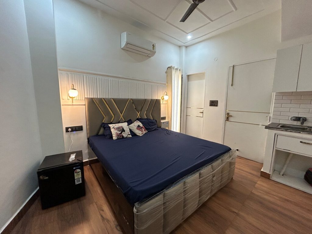Furnished Rooms With Storage in Karnal