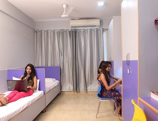 Best Girls PG in Karnal for nursing and medical students