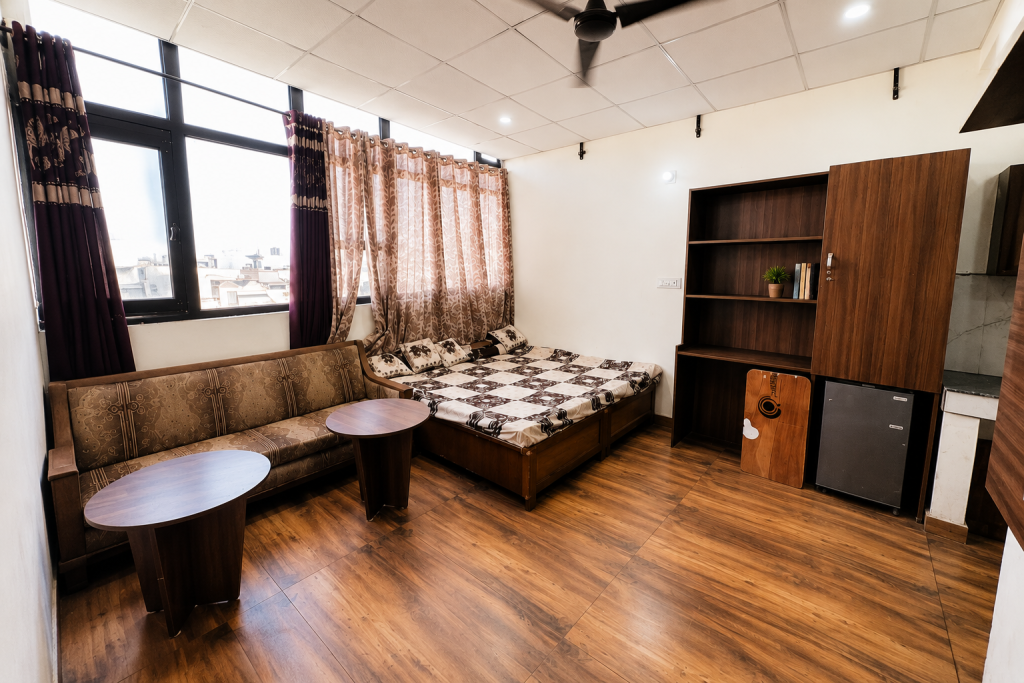 Comfortable girls PG room in Karnal personalized like home
