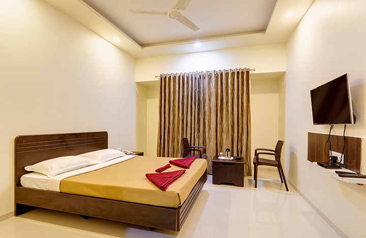 Non-AC Rooms in Karnal at Kunj Niwas