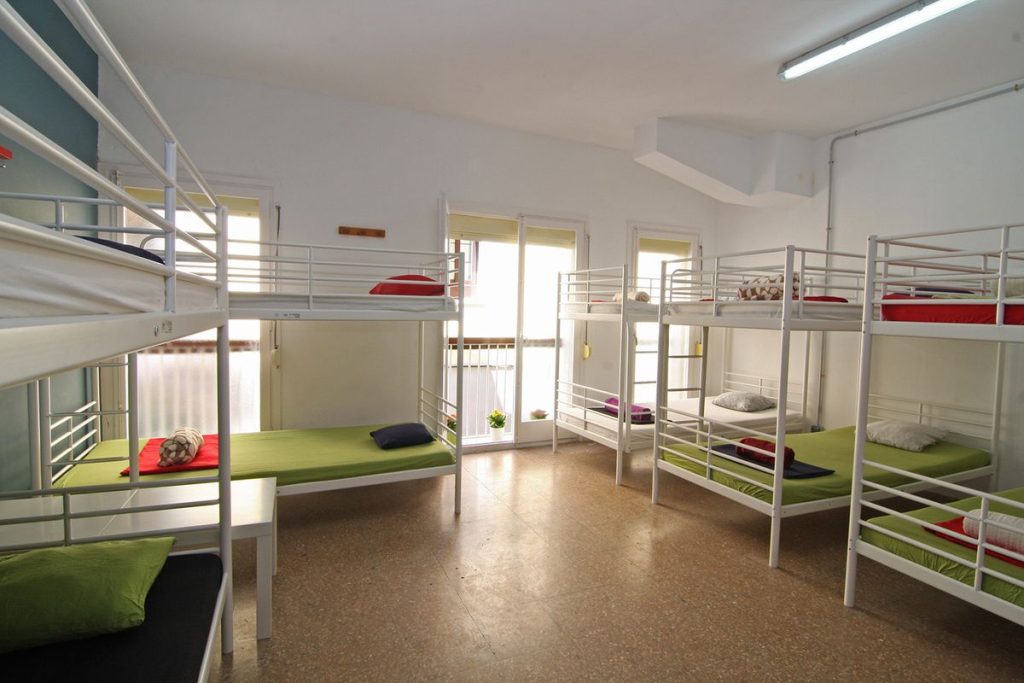 Girls PG in Karnal for working professionals with furnished rooms, Wi-Fi and security