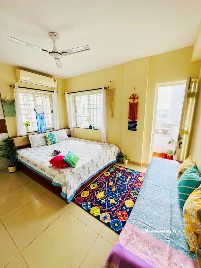 Affordable single room boys PG in Karnal with furnished room and essential facilities