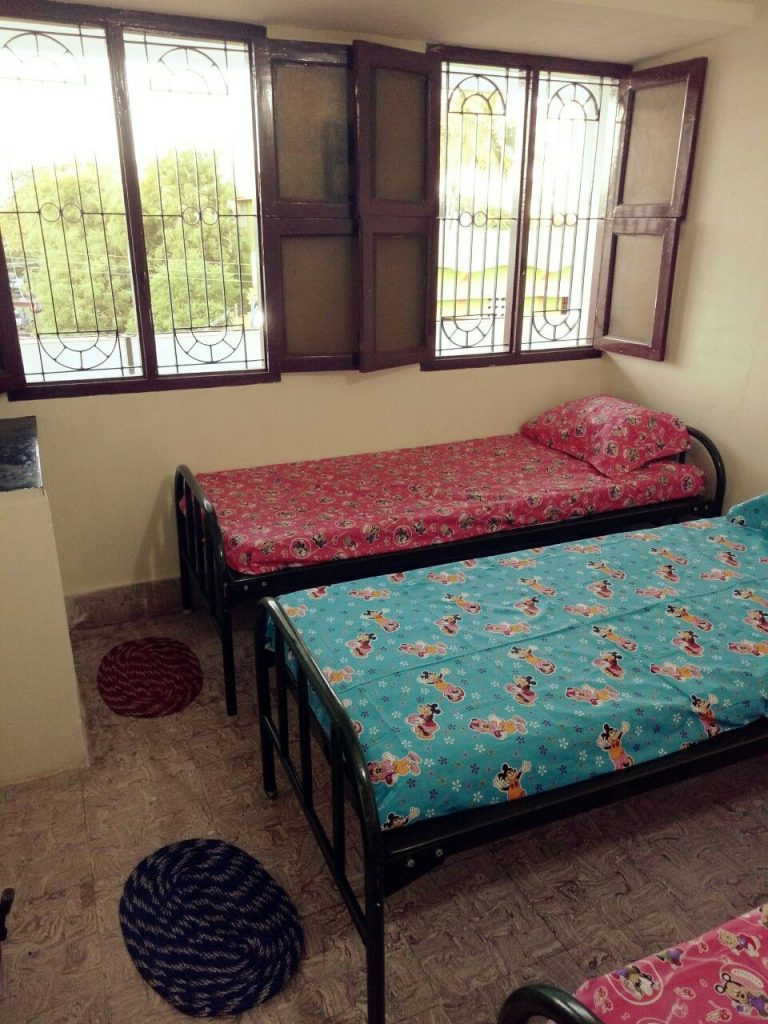 Girls PG in Karnal with AC room and furnished accommodation