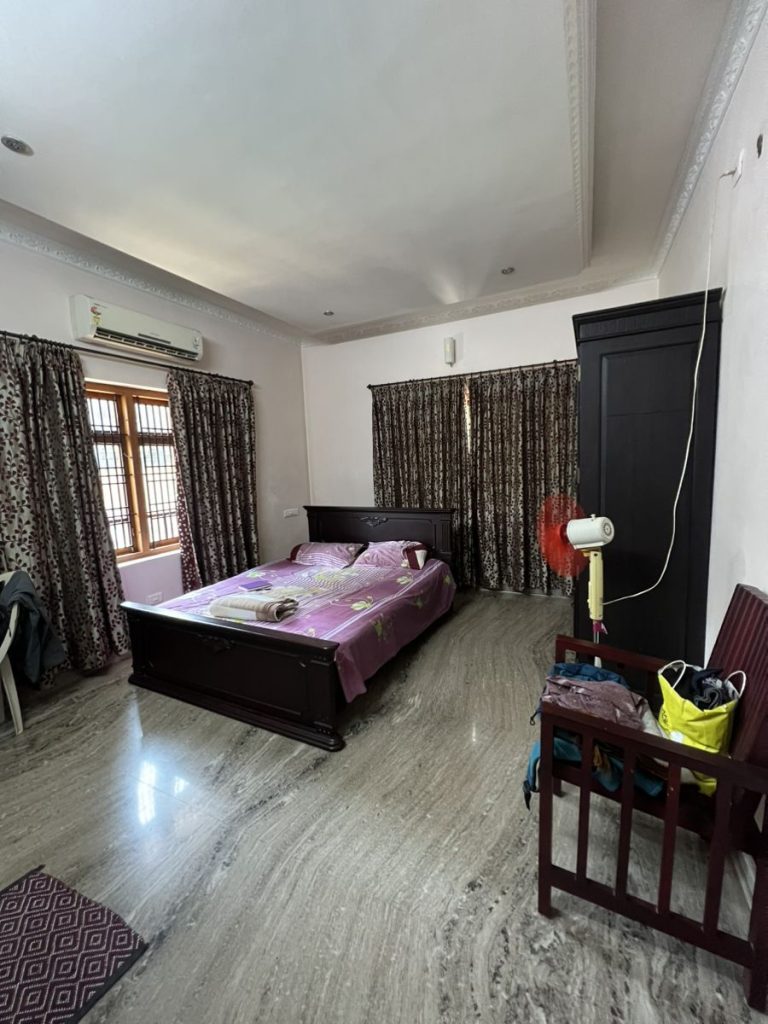 Girls PG Near Jundla Gate in Karnal for Students