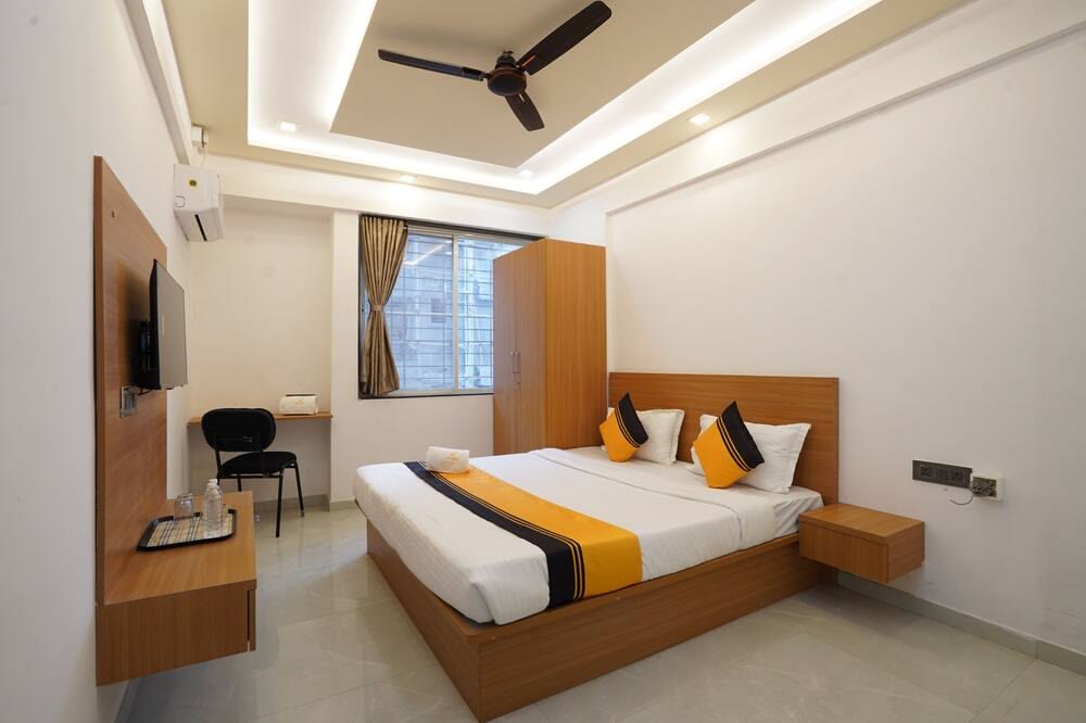 PG Near Karnal with furnished room and modern facilities