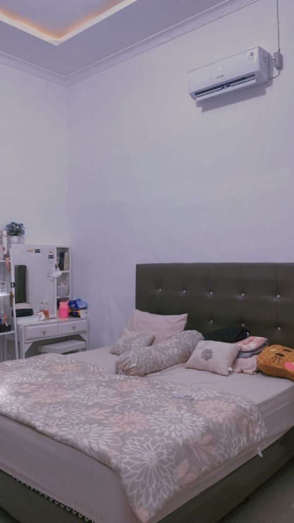 PG with balcony in Karnal furnished room for students and professionals
