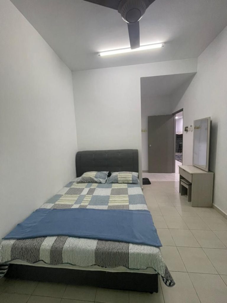 PG near Railway Station Karnal for students and working professionals